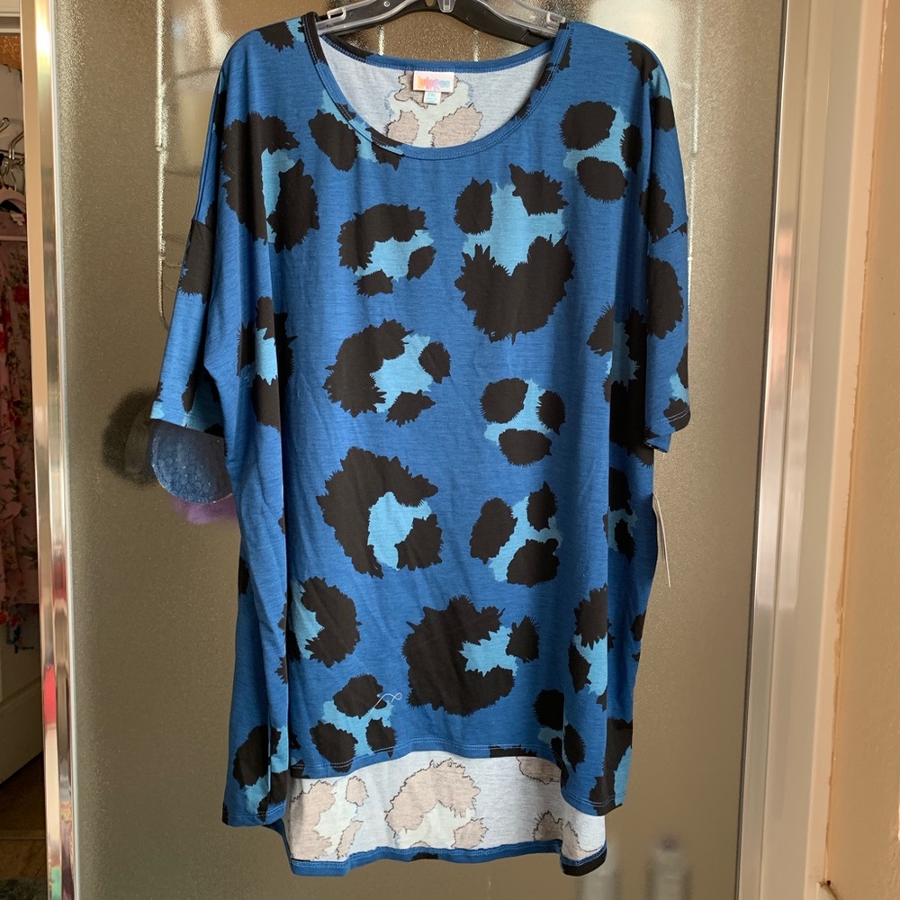 LuLaRoe Irma 2x adorable blue leopard print NWT